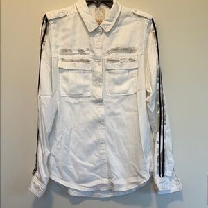 Da-Nang White Casual Button Down Shirt with Tailored Fit